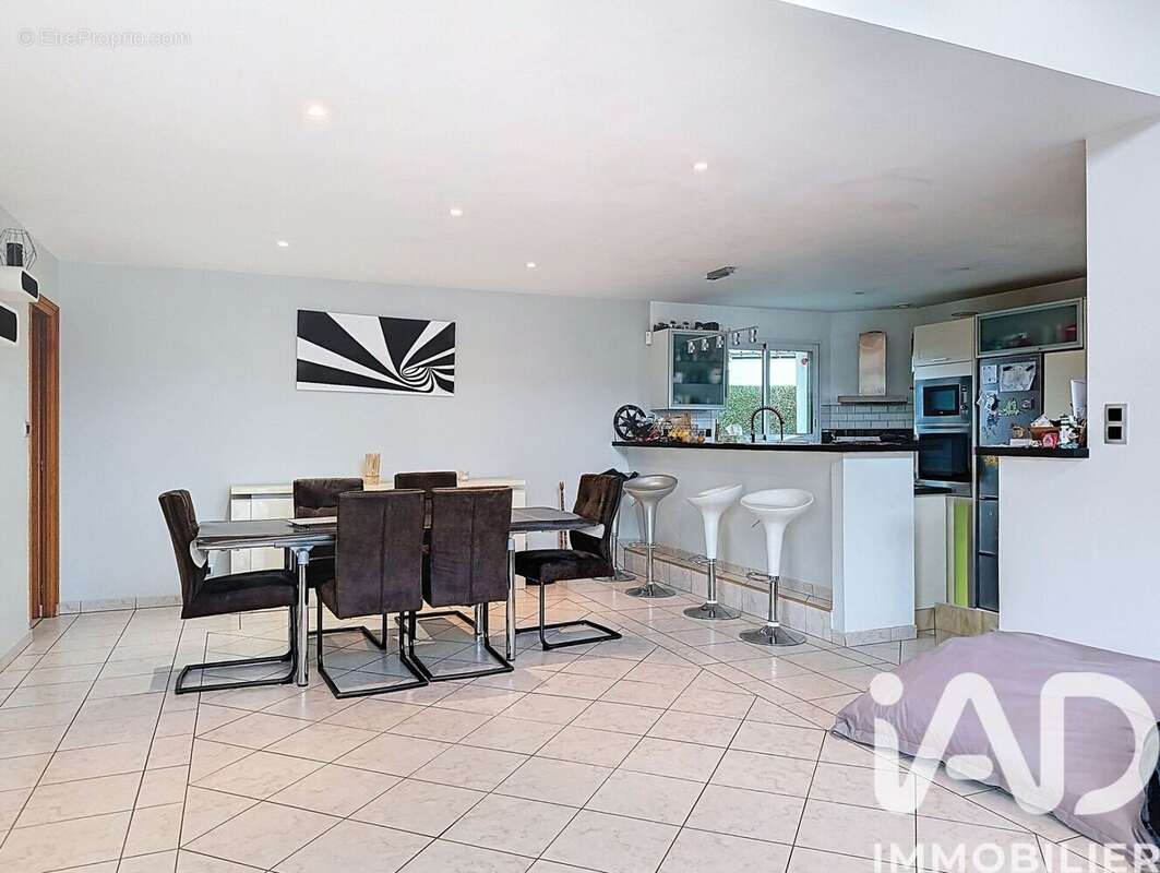 Photo 3 - Maison à LE THEIL-DE-BRETAGNE