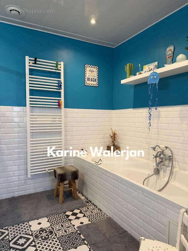 Maison à COURRIERES