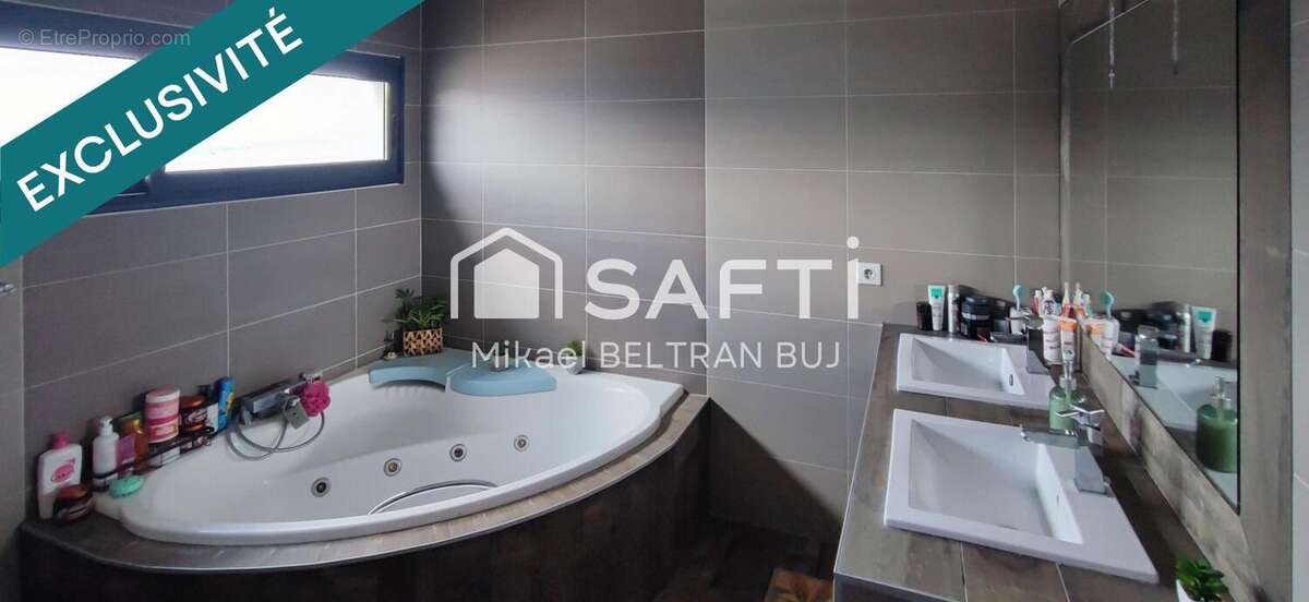 Photo 5 - Maison à VIC-LA-GARDIOLE