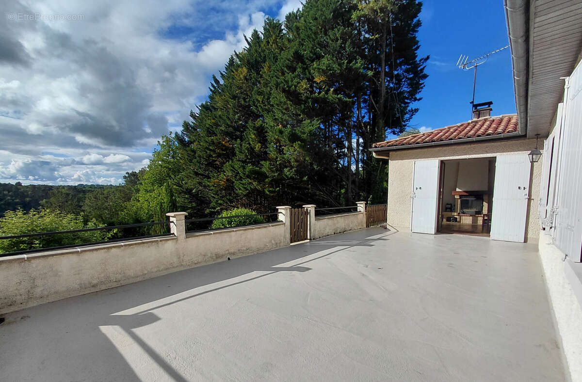 Maison à CHANCELADE