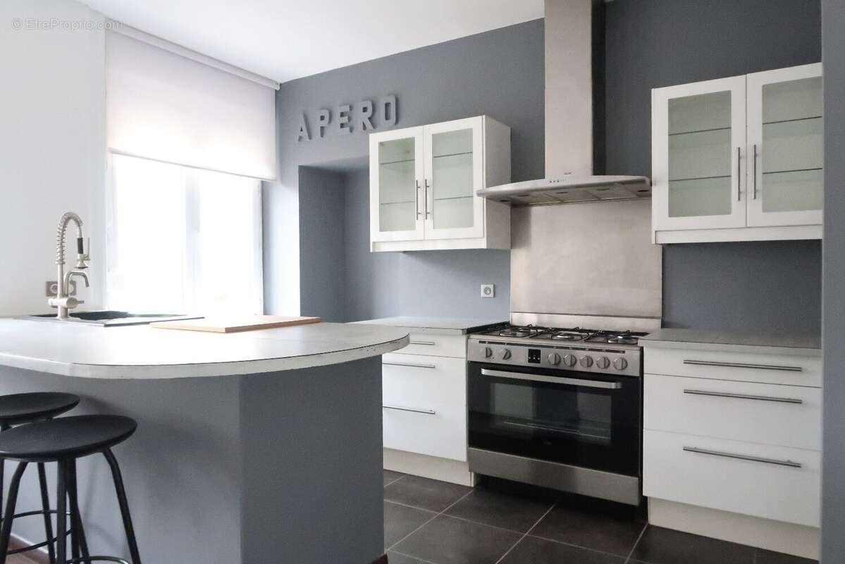 Appartement à SAINT-ETIENNE