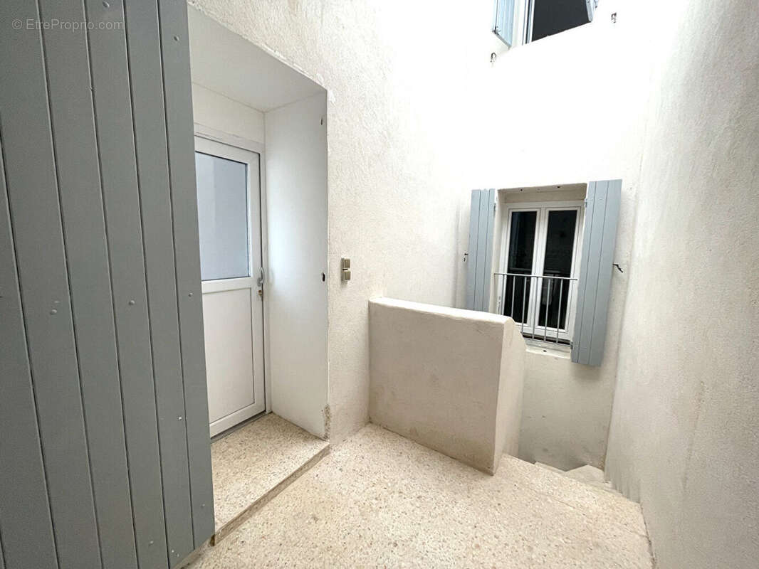 Appartement à CHARLEVAL