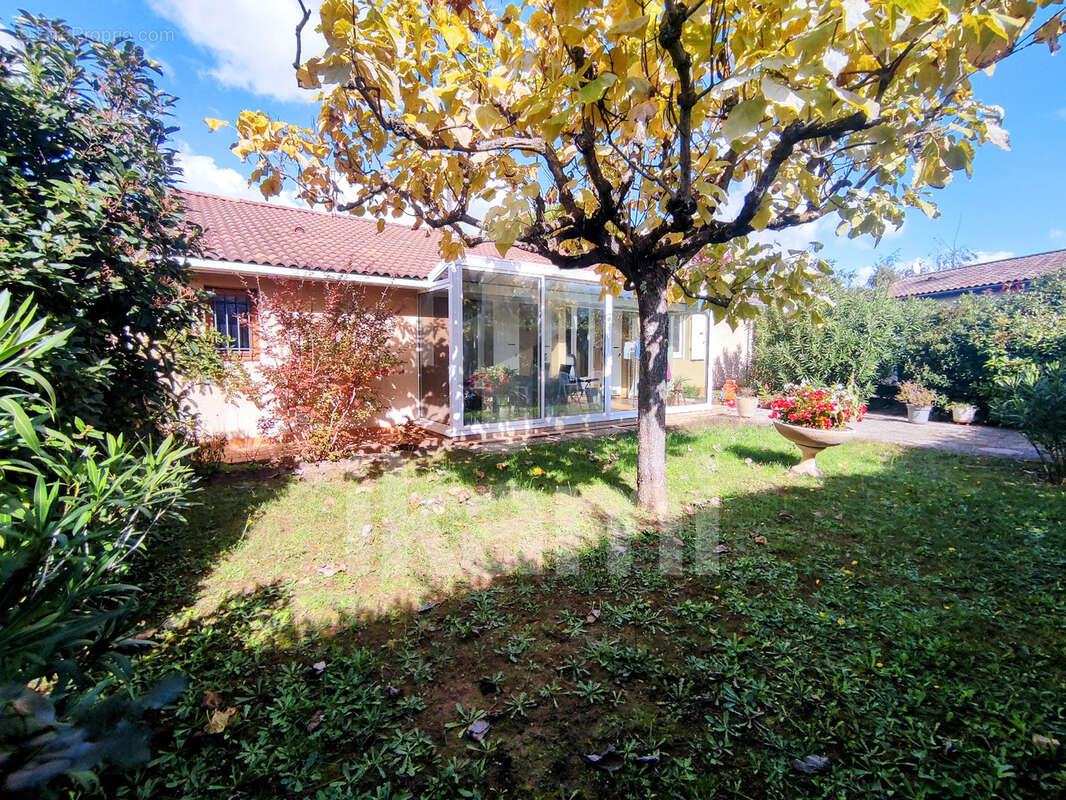 Maison à GENISSIEUX