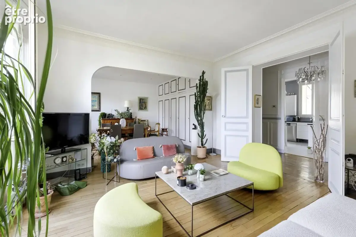 Neuilly Perronet - Voie privée - Appartement 3/4 chambres en dernier étage avec studio et chambre de service - photo 4