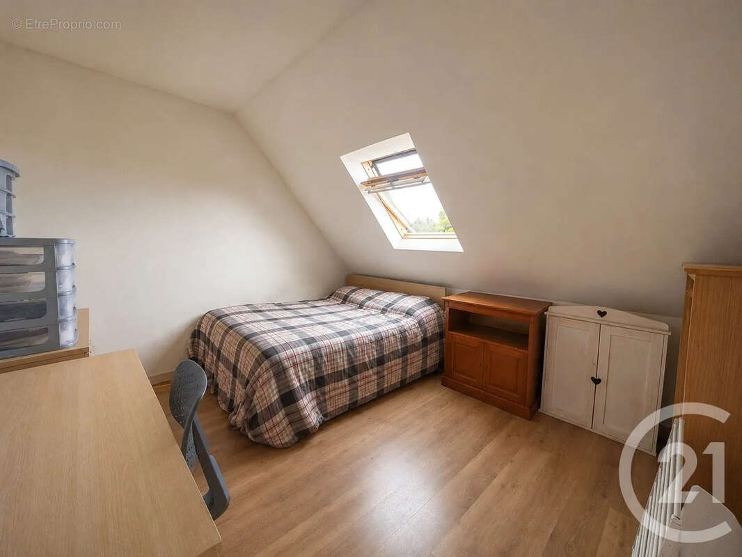 Maison 108 m² à Etrepagny  - photo 9