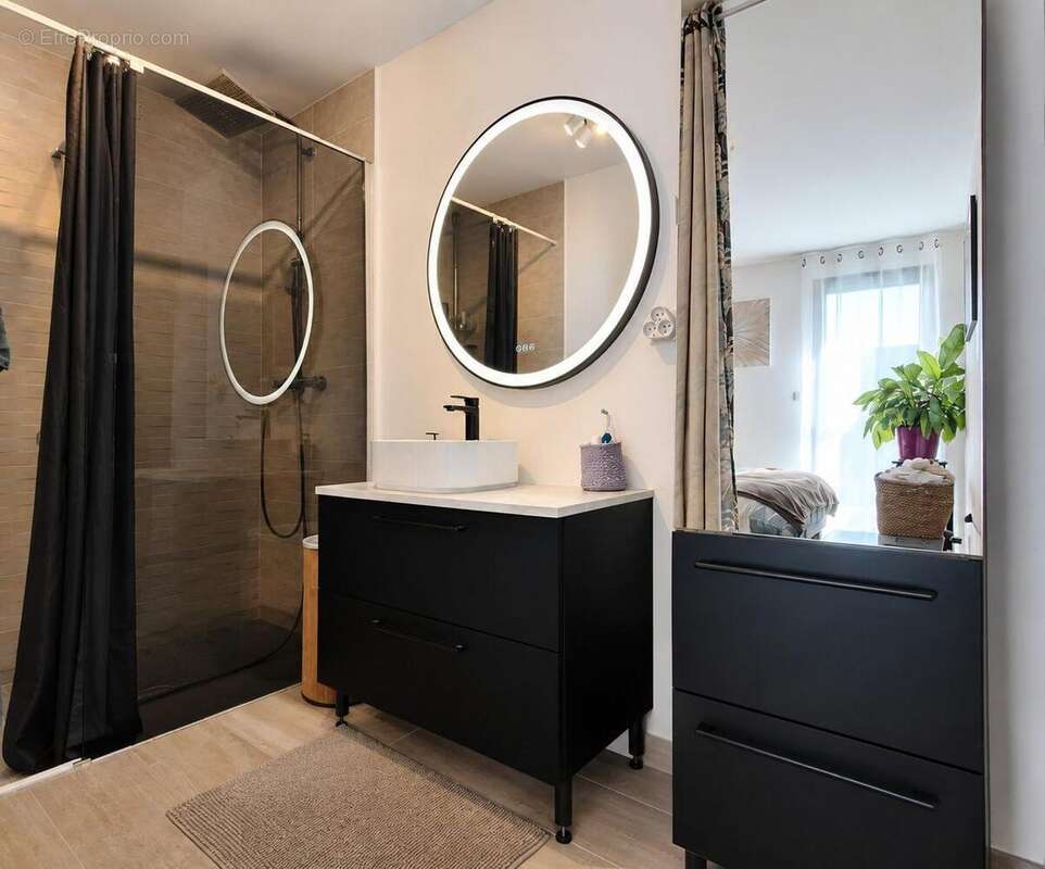 Maison 89 m² à Le Fuilet  - photo 4