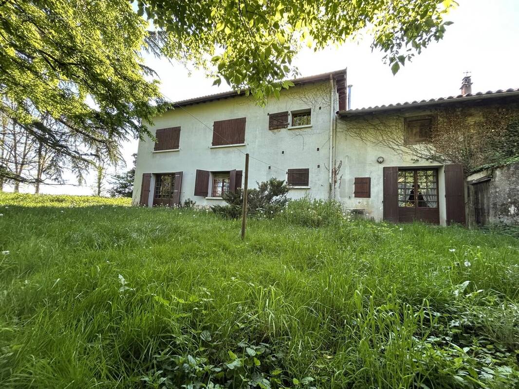 Maison à CONDEISSIAT