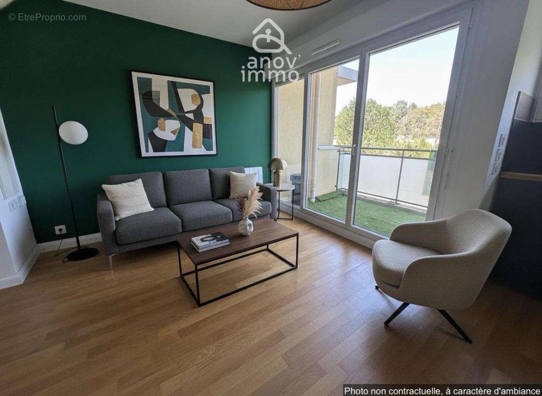 Appartement à NEUVILLE-SUR-SAONE