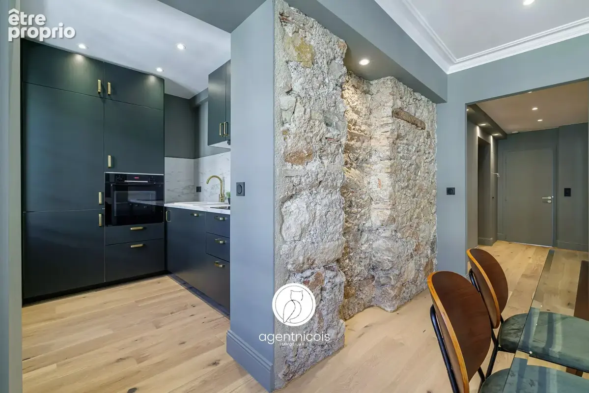 Nice // carré d'or : 4 pièces / entièrement rénové / airbnb autorisé / usage commercial / rentabilité exceptionnelle - photo 11
