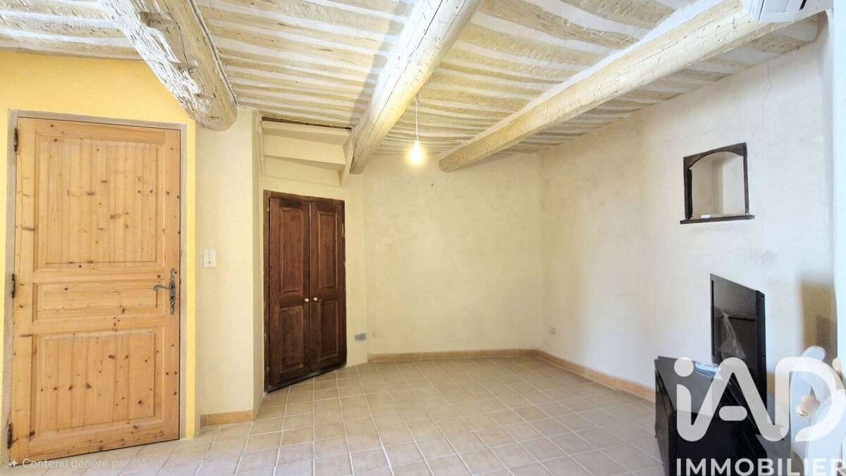 Maison 150 m² à Rustrel  - photo 4