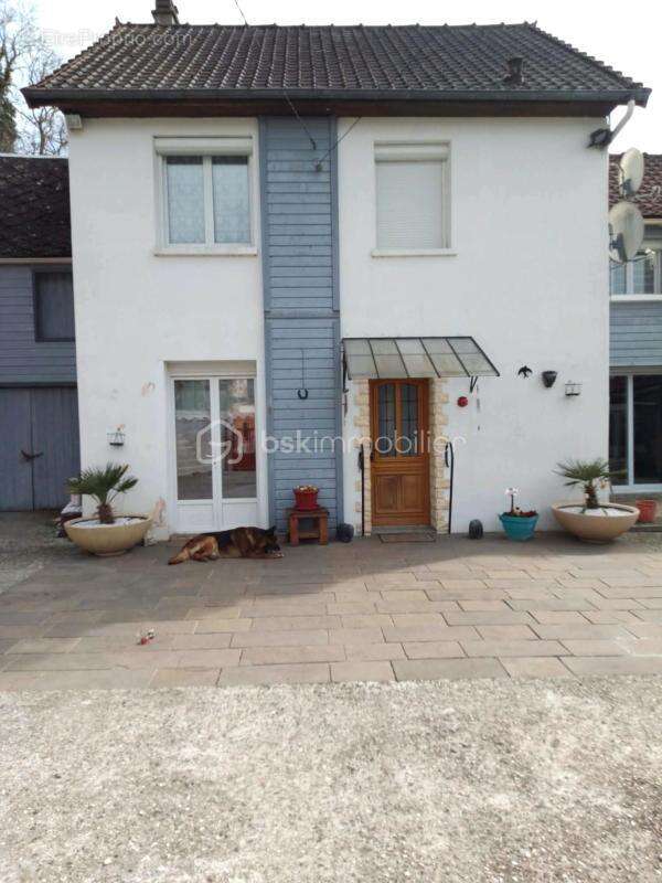 Maison à BOUTTENCOURT