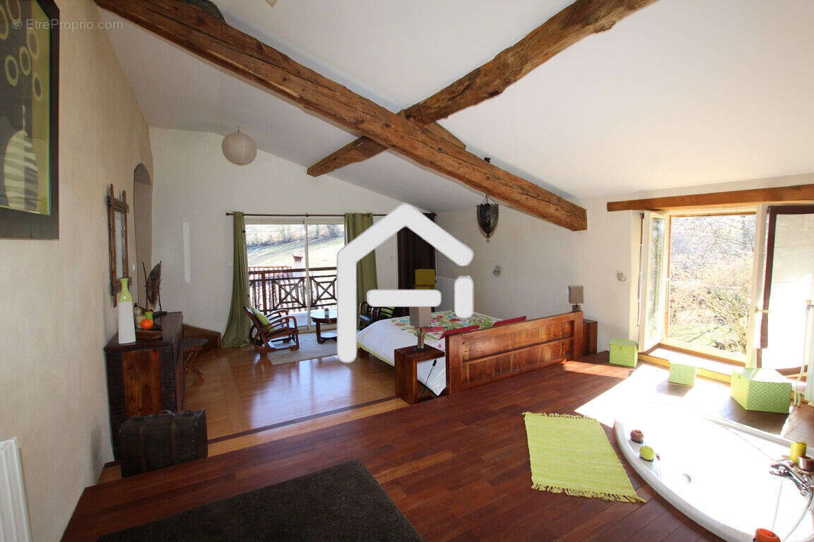 Maison à LA BASTIDE-DE-SEROU