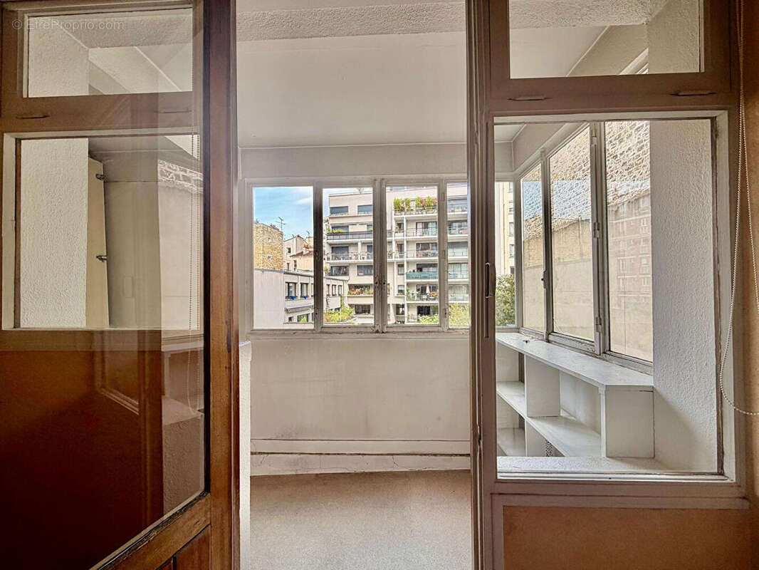 Appartement à PARIS-19E