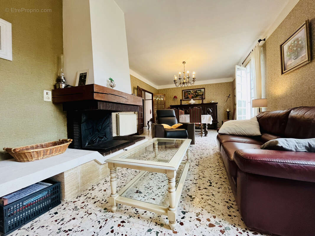 Maison à CUXAC-D&#039;AUDE