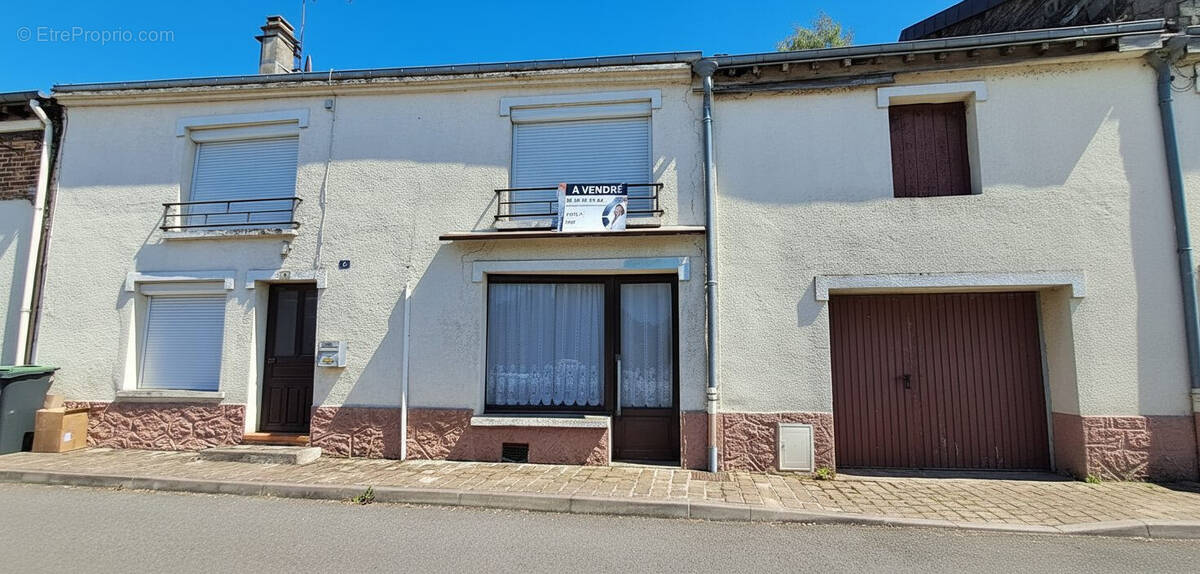 Maison à SECHEVAL