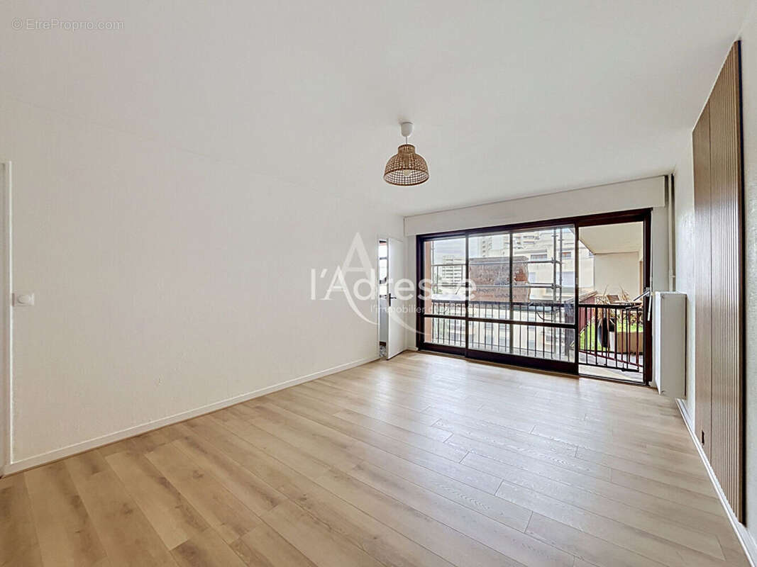 Appartement à CHELLES