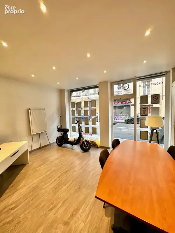Commerce 43 m² à vendre à Lyon-6e (69006) - photo 2