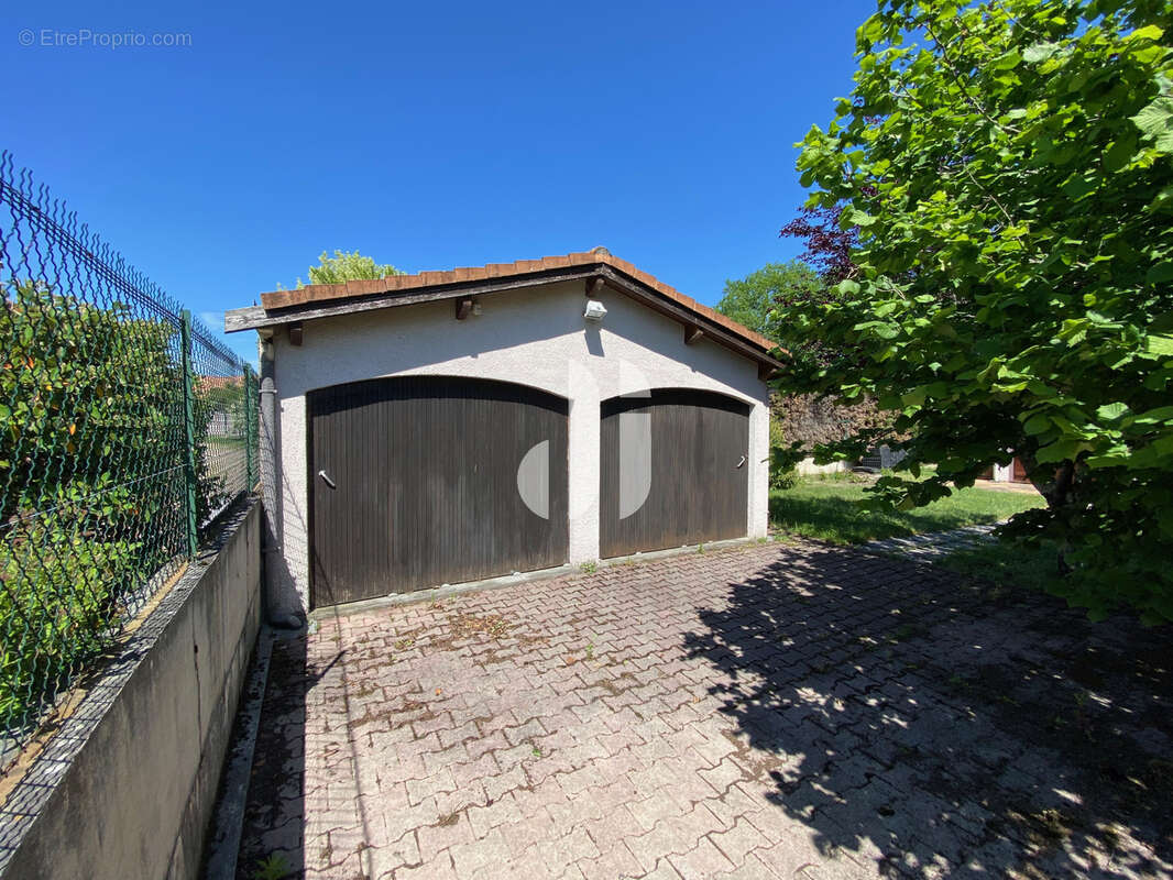 Maison à VILLENAVE-D'ORNON