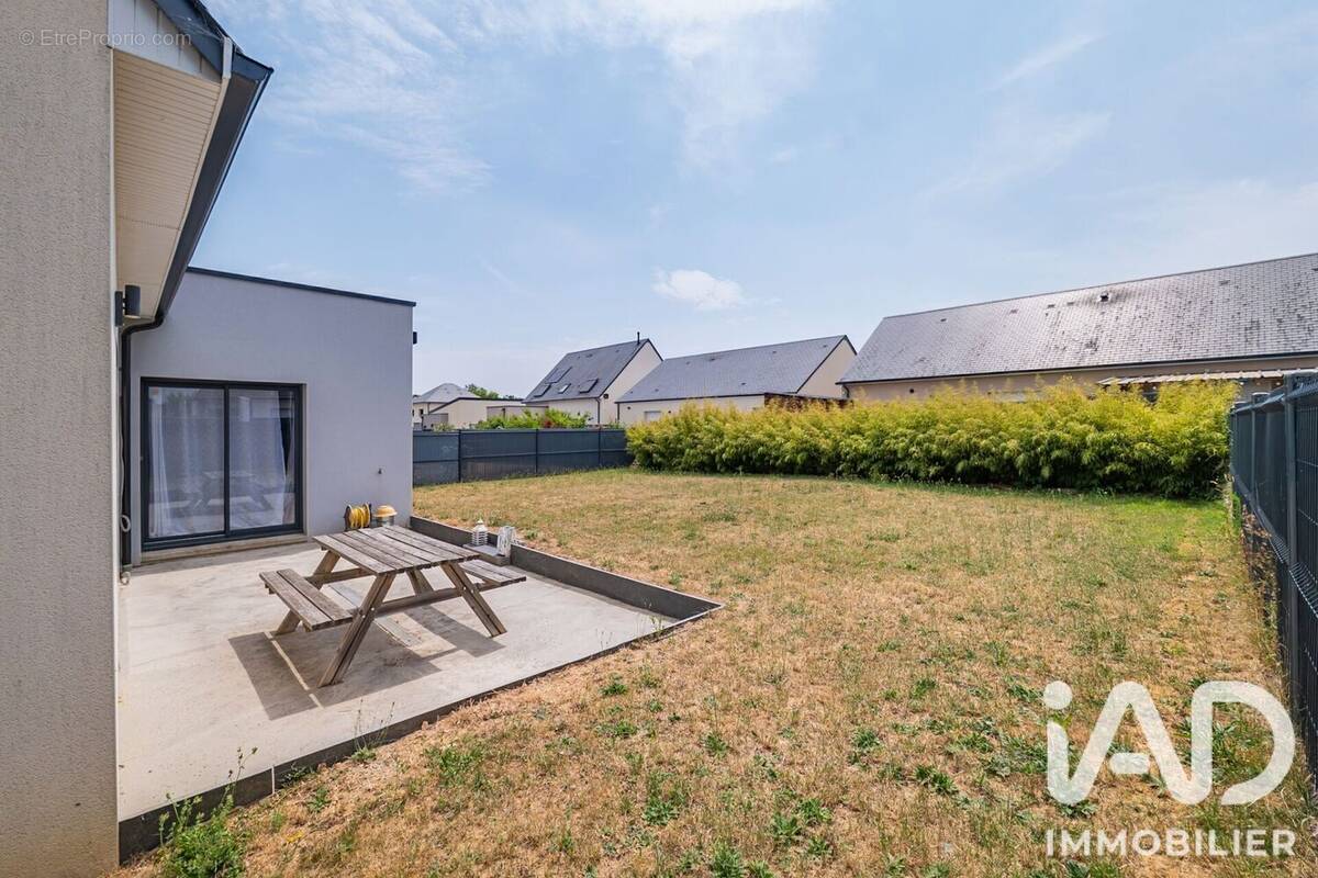 Photo 1 - Maison à TRANGE