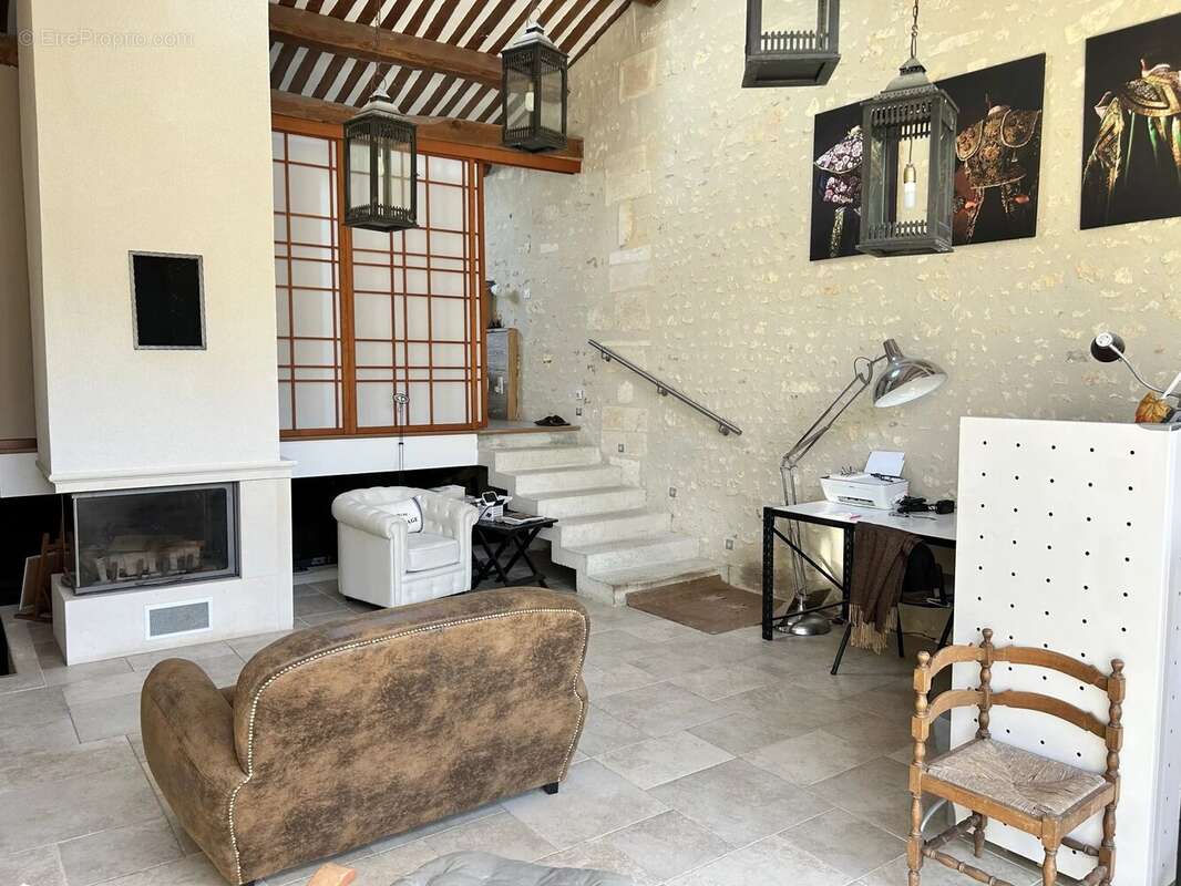 Maison à MIRAMBEAU
