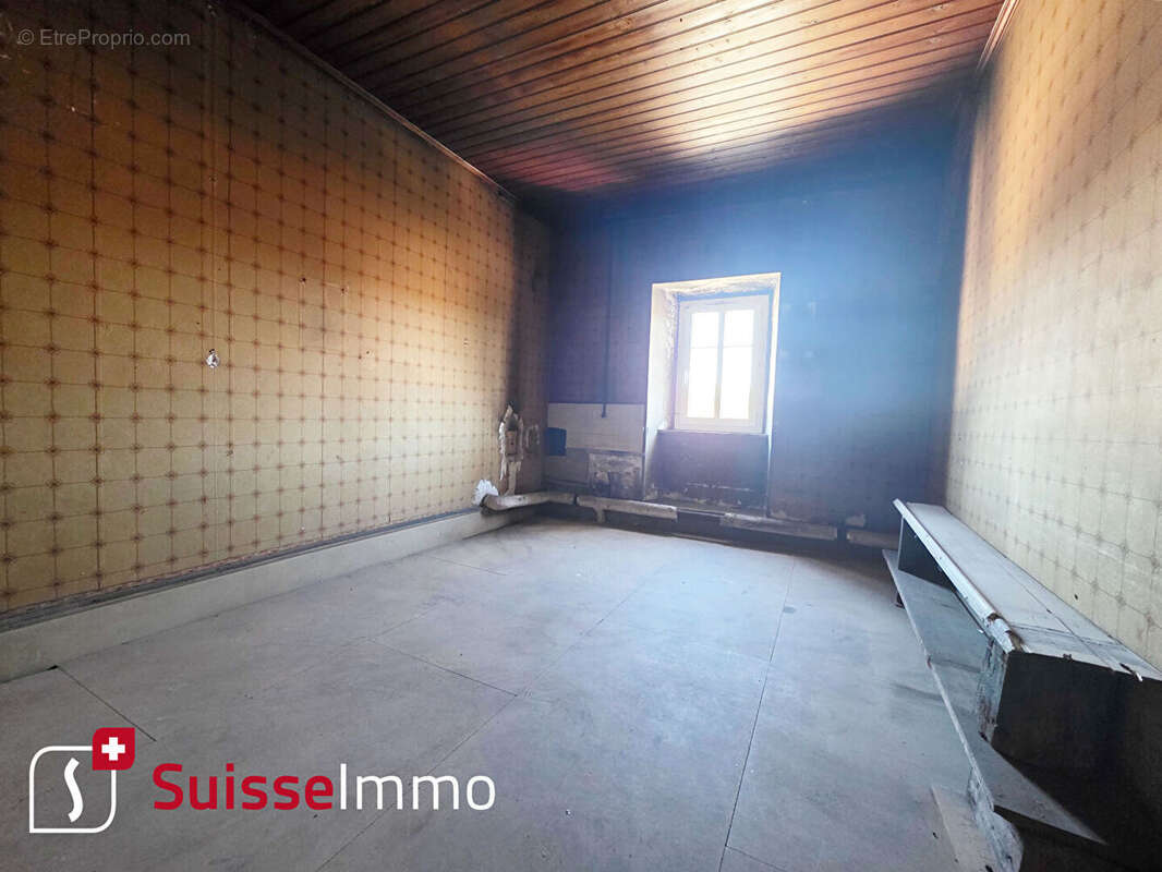 Appartement à L'ISLE-SUR-LE-DOUBS