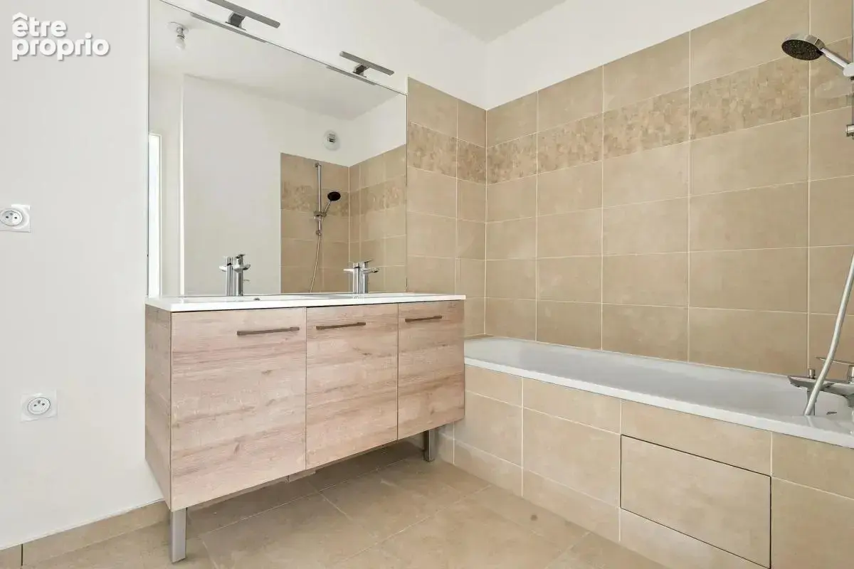 Appartement 4 pièces de 83 m² à Plaisir - photo 5
