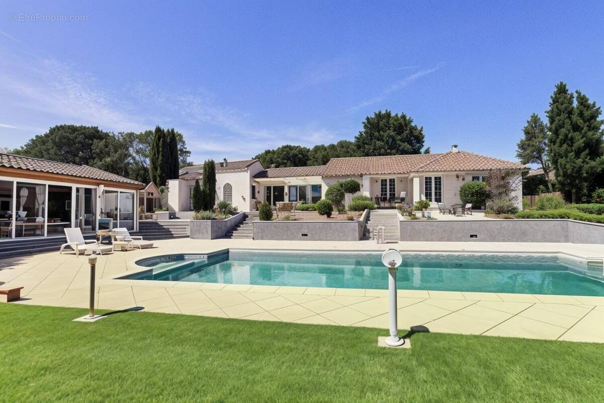 Photo 1 - Maison à LESPIGNAN