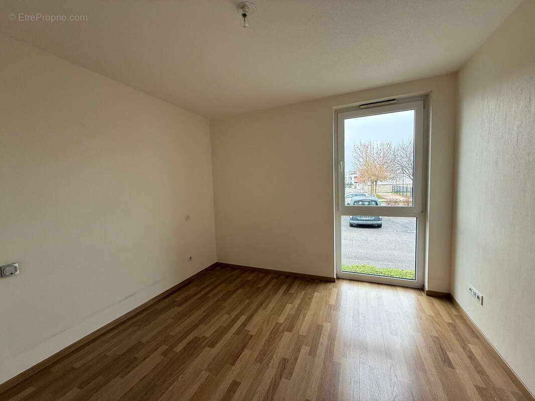 Appartement à VILLAGE-NEUF