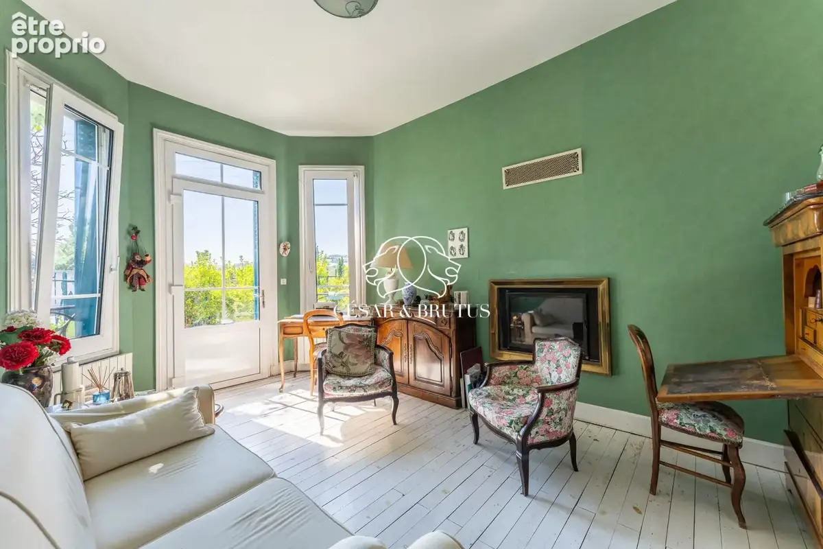 Maison 190 m² à Vic-Le-Comte  - photo 3