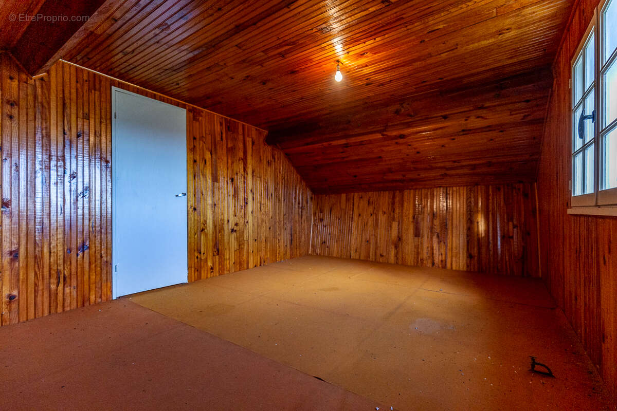 Maison à LONGECOURT-EN-PLAINE