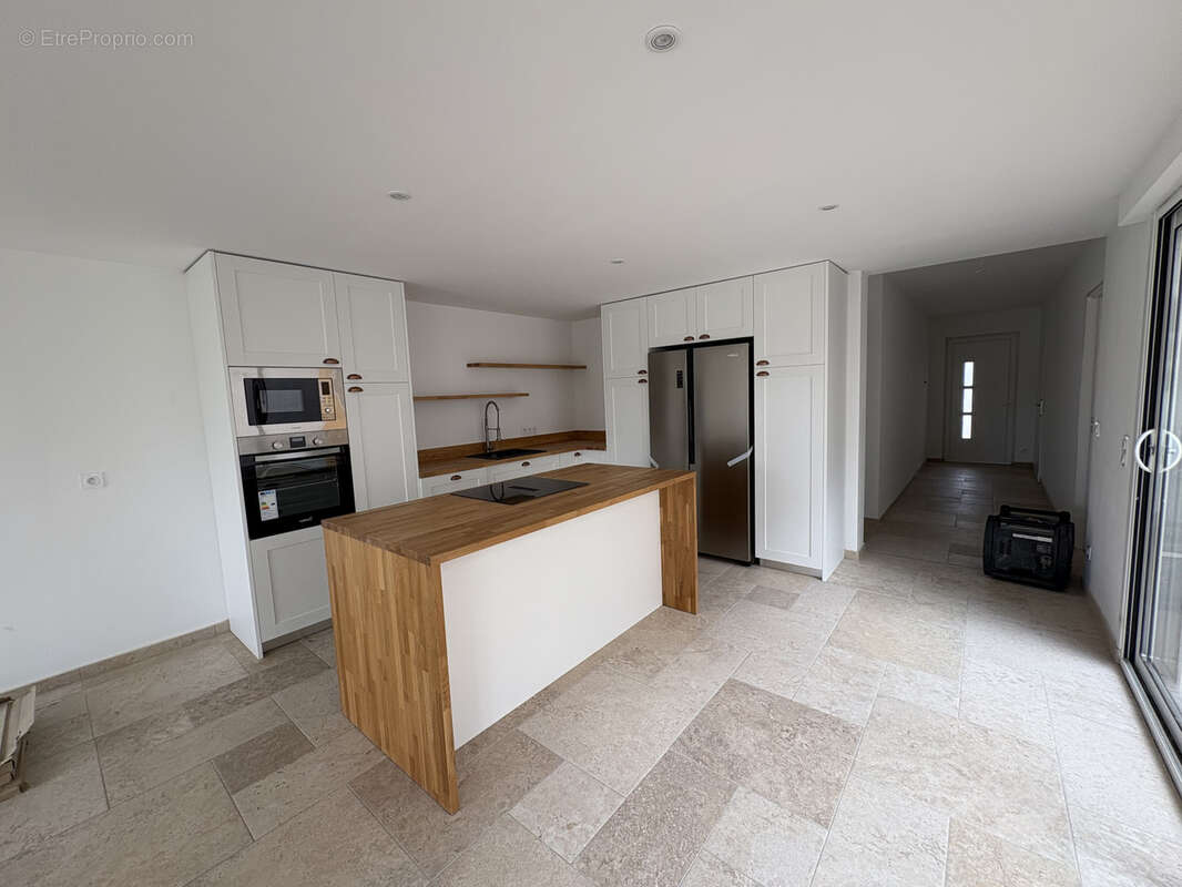 Maison à CORBERE-LES-CABANES