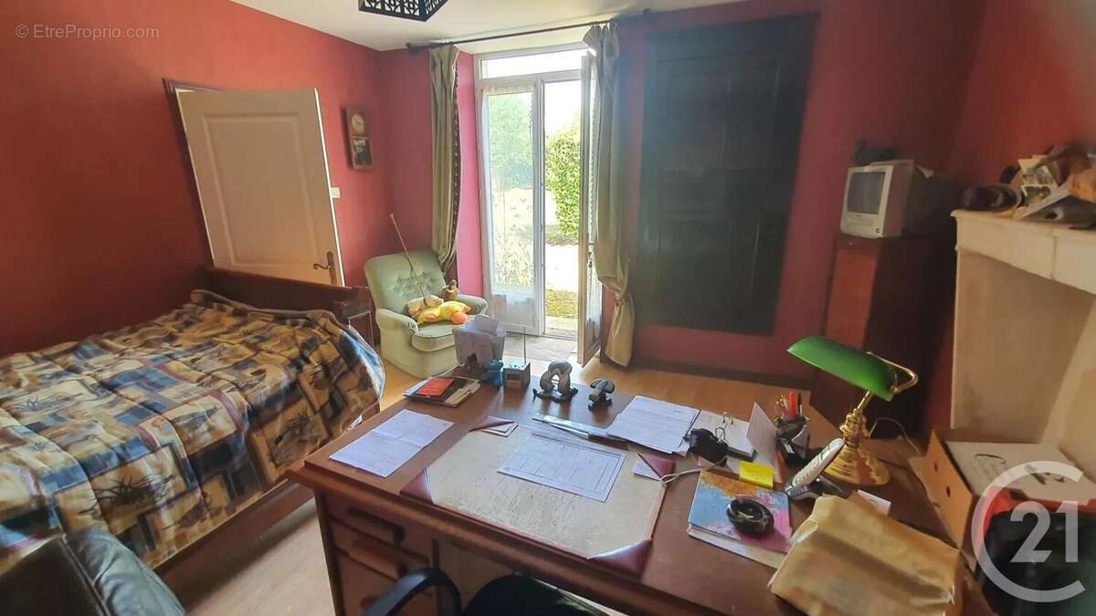 Maison 195 m² à Aubigne  - photo 10