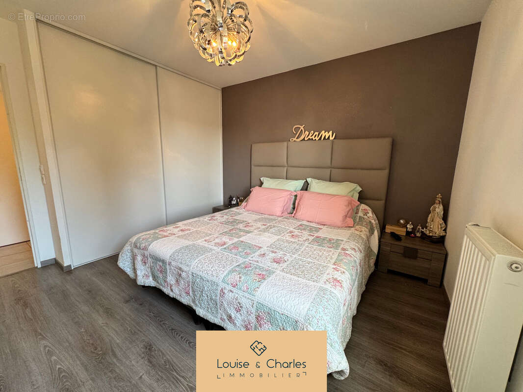 Appartement à RILLIEUX-LA-PAPE