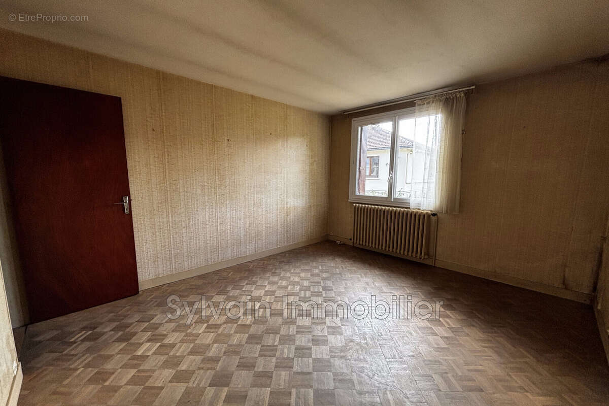 Maison 129 m² à Milly-Sur-Therain  - photo 7