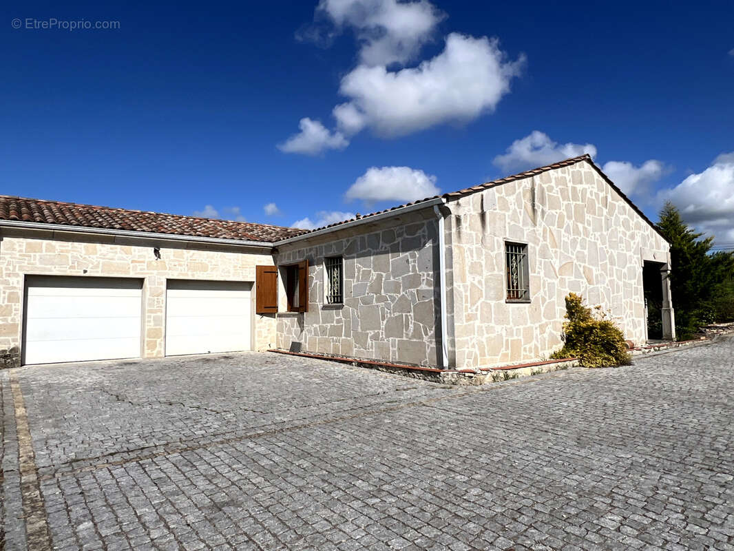 Maison à SAINT-MARTIN-PETIT