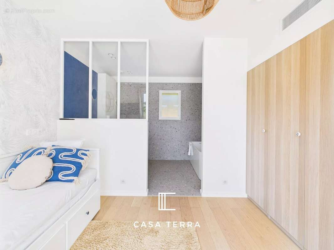 GABRIELLA – Villa contemporaine avec piscine / Arasu - photo 11