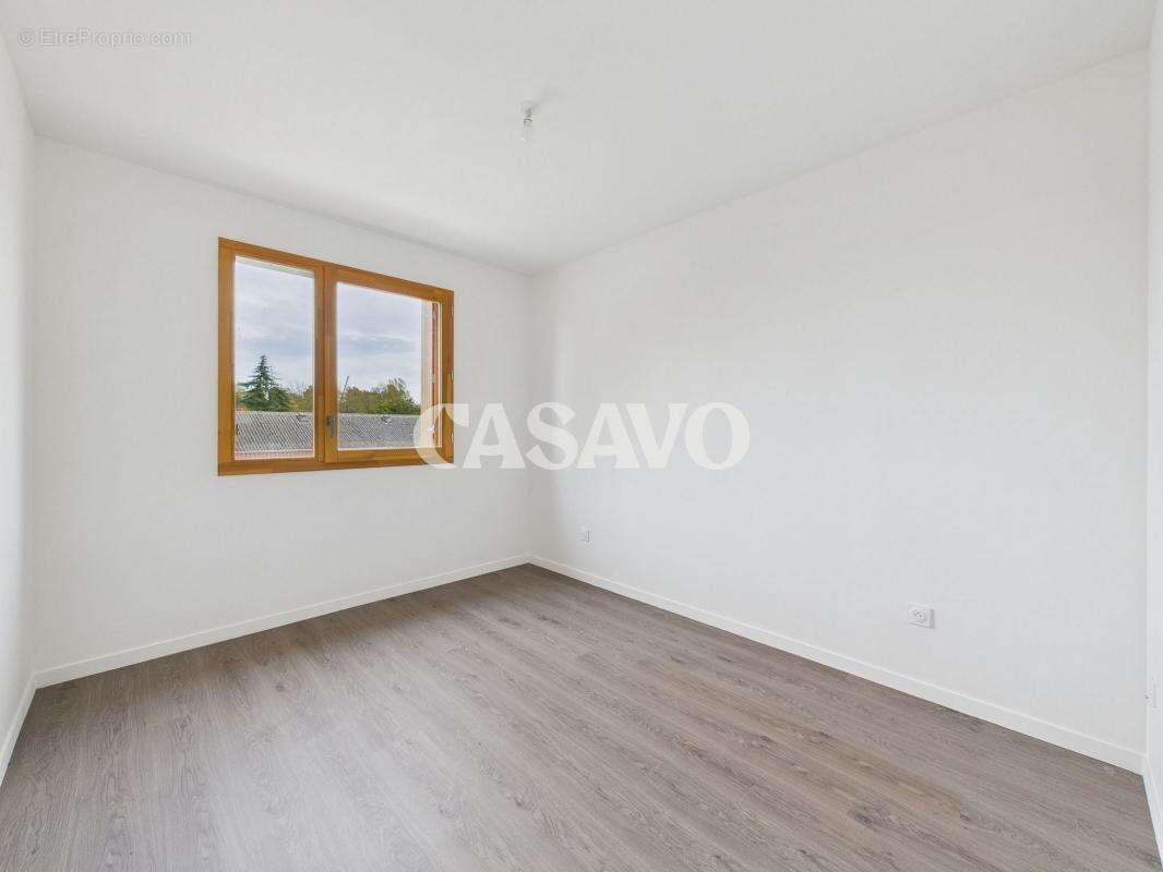 Appartement à AMBARES-ET-LAGRAVE