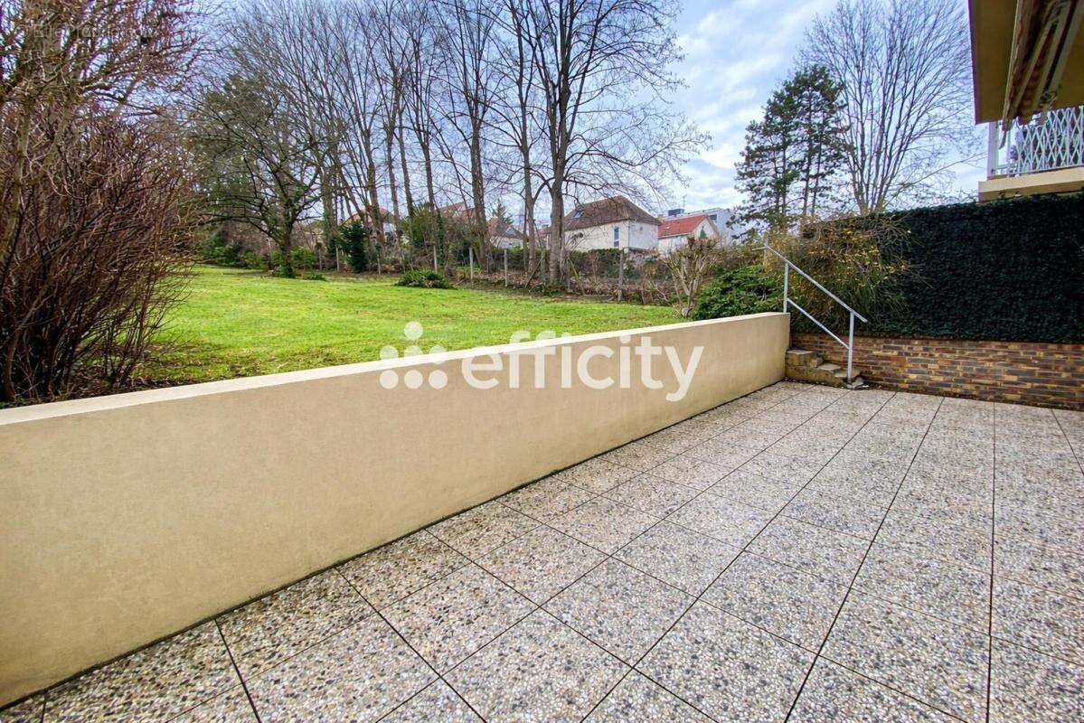 Appartement à RUEIL-MALMAISON