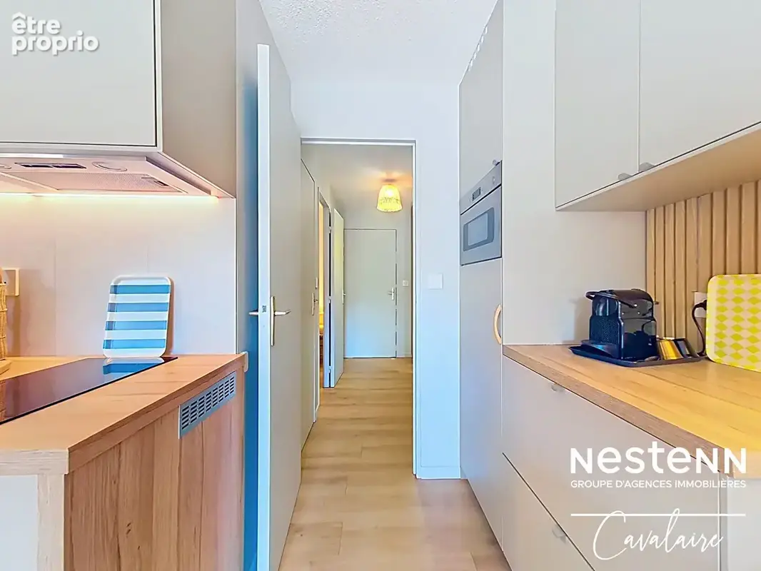la Croix Valmer - Appartement refait à neuf d'environ 28 m² avec garage, terrasse et piscine - photo 12