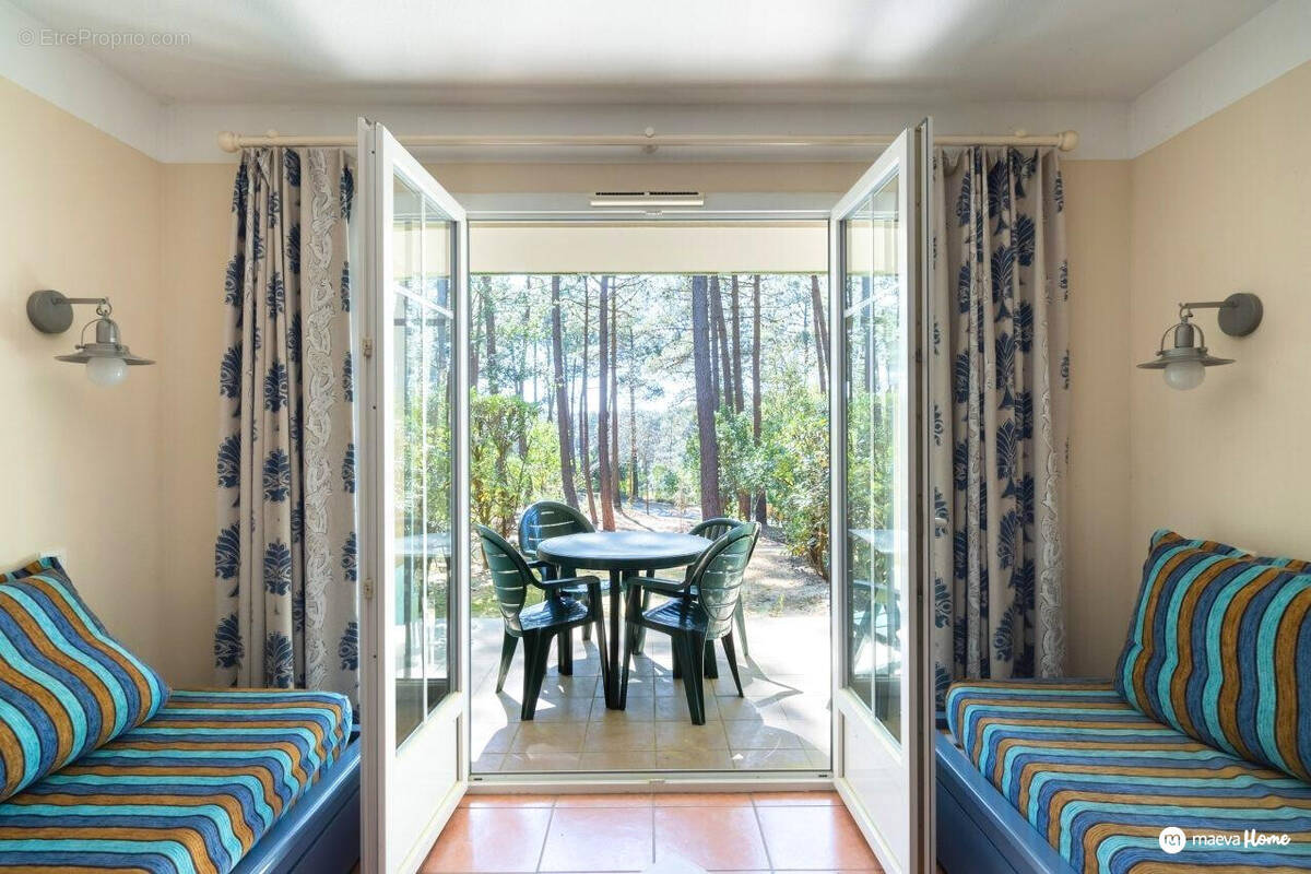 Appartement à LACANAU