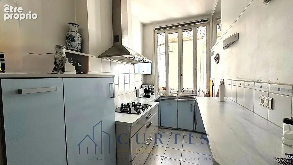 Appartement 5 pièces 150 m² à vendre à Saint-Etienne (42000) - photo 8