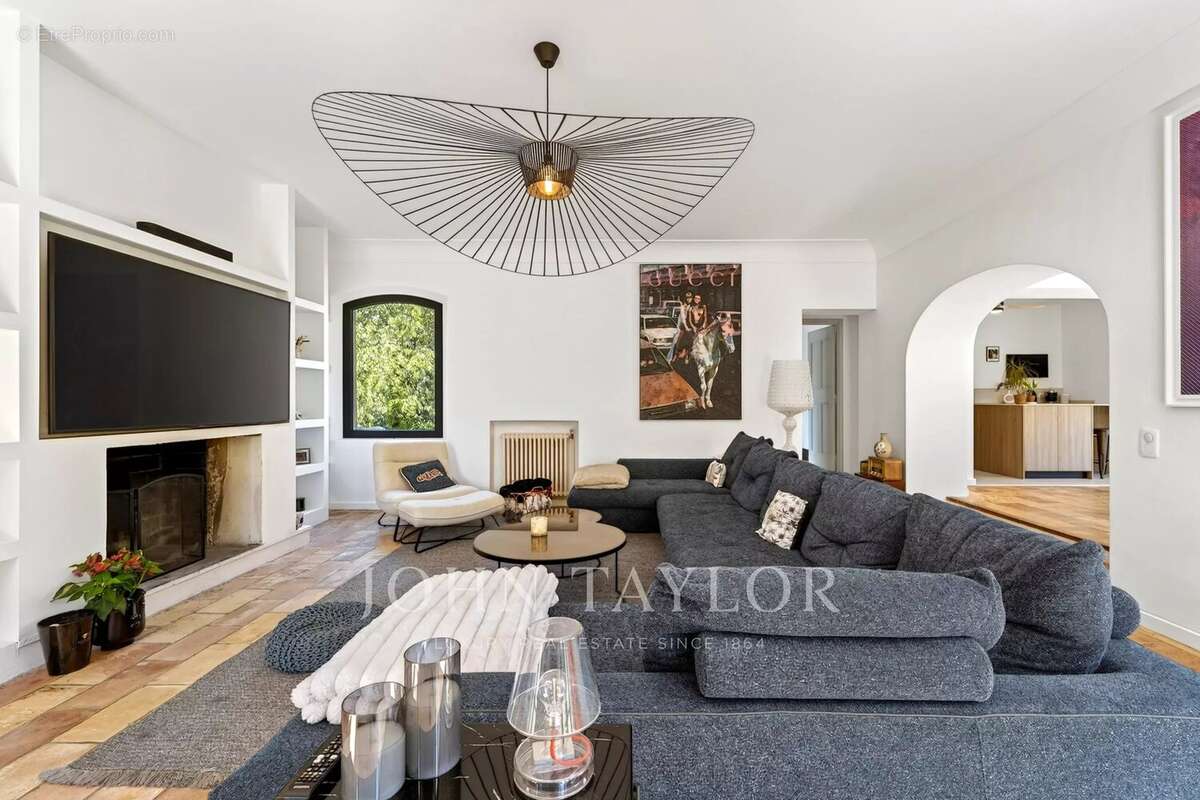 Bastide contemporaine rénovée aux portes d’Aix-en-Provence - photo 12