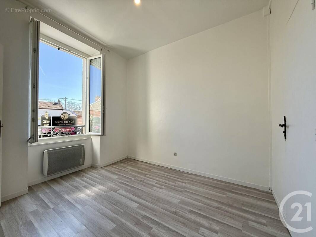 Appartement à FONTAINEBLEAU