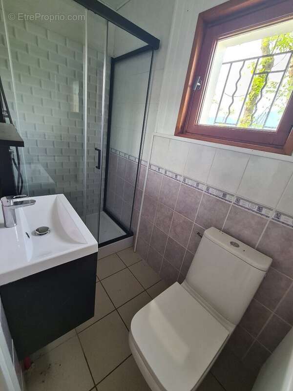 Maison à NOTRE-DAME-DES-MILLIERES