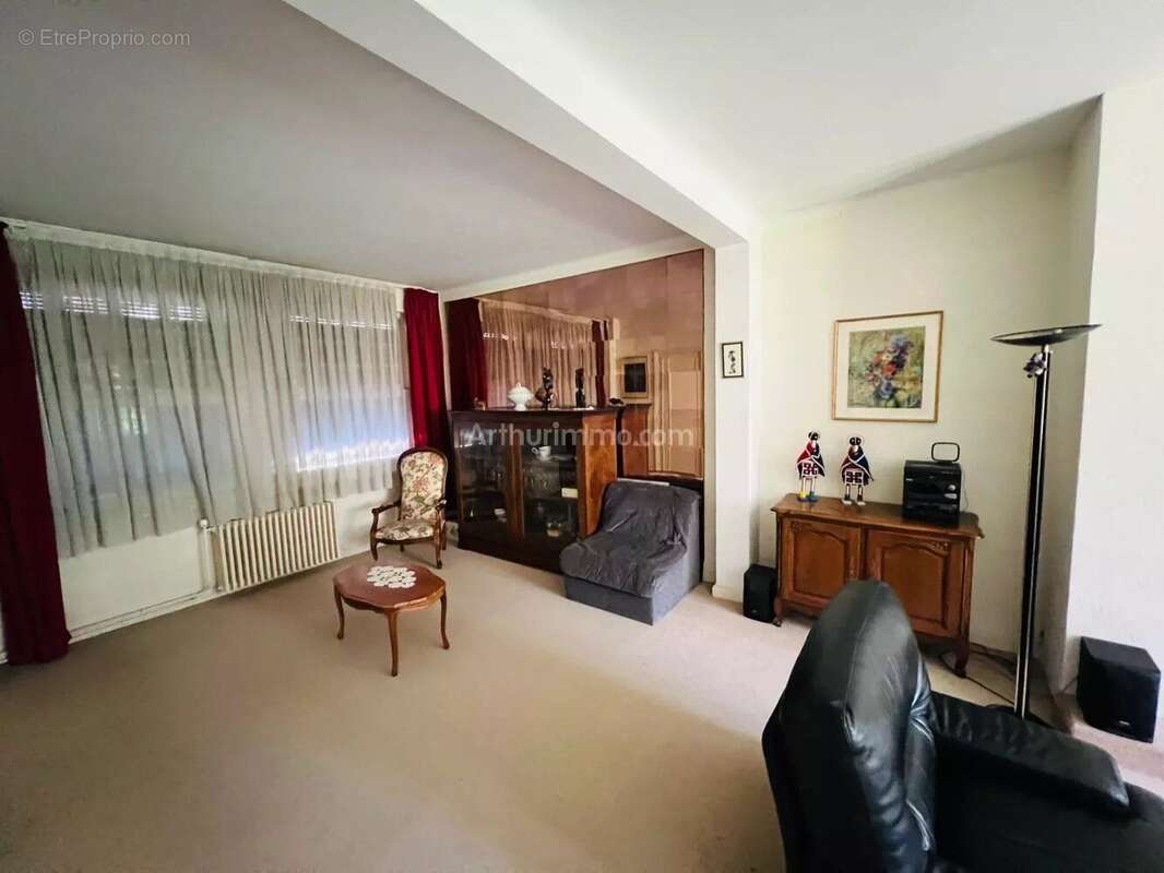 Maison à SAINT-AMAND-LES-EAUX