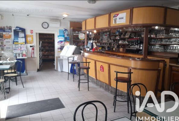 Photo 2 - Commerce à CRAVANT