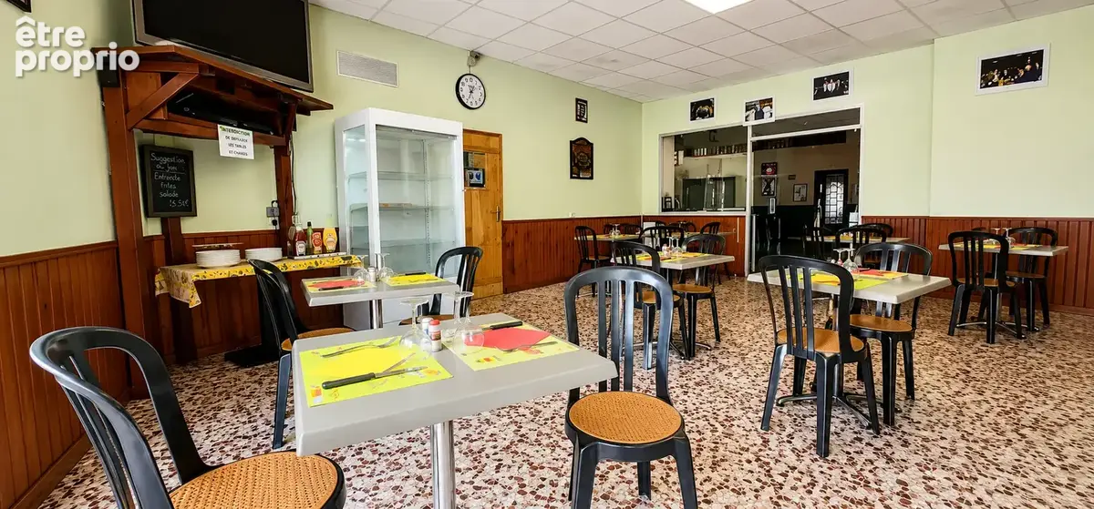 Établissement rare bar restaurant pmu licence iv transportable+ appartement 140m2- affaire clé en main. - photo 2