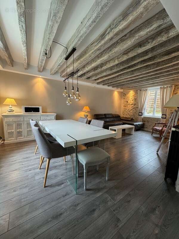 Maison à BRUYERES-LE-CHATEL