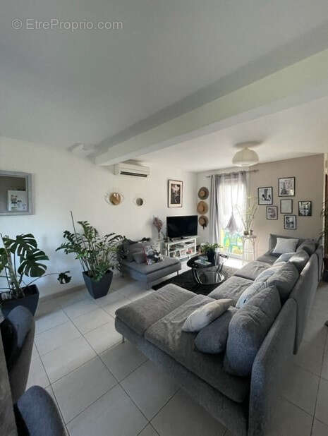 Maison bourg saint sulpice la foret - 3 pieces - photo 3