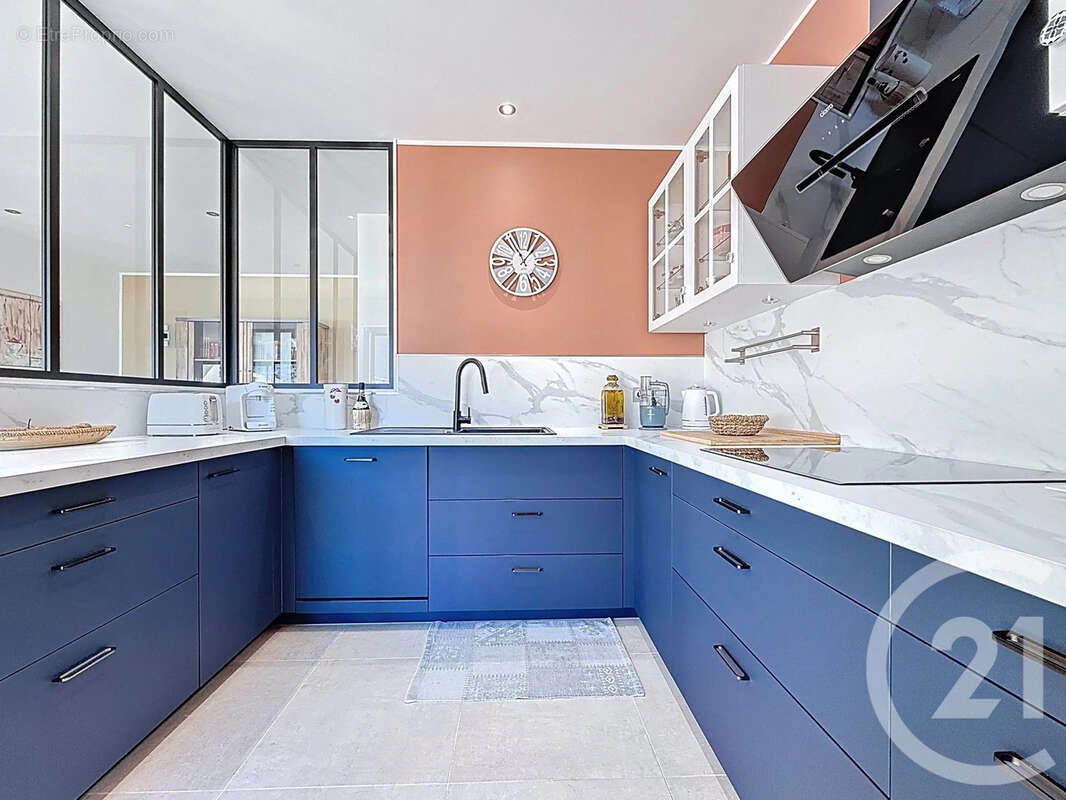 Maison à SANTA-LUCIA-DI-MORIANI